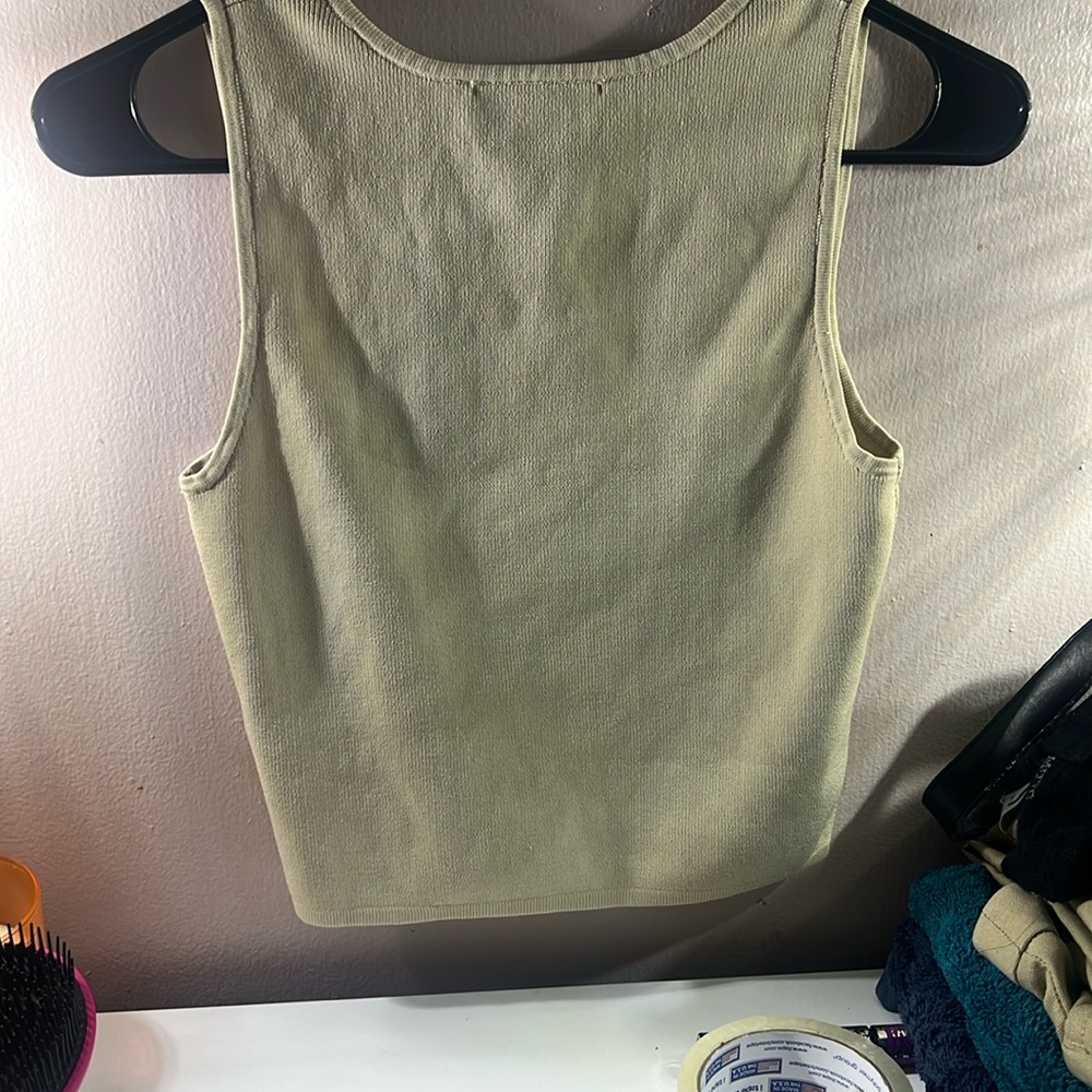 Size M - Picture 4 of 5
